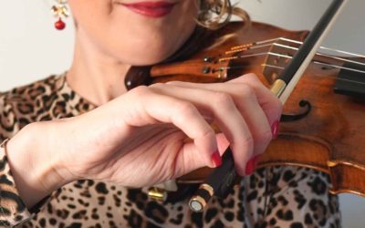 How to Bow Smoothly on the Violin: close up & slow motion | Violin Lounge TV #453