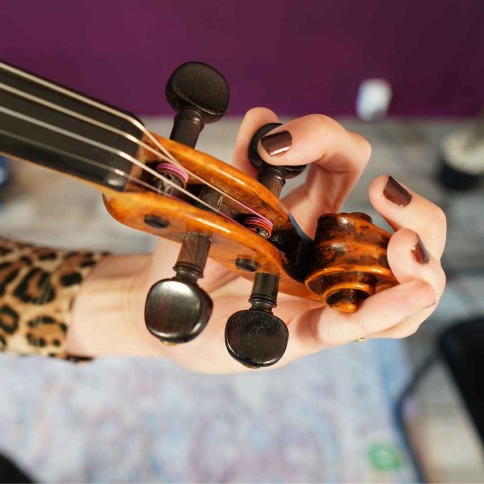 Free Online Violin Tuner with Mic and Tuning Notes - Violin Lounge